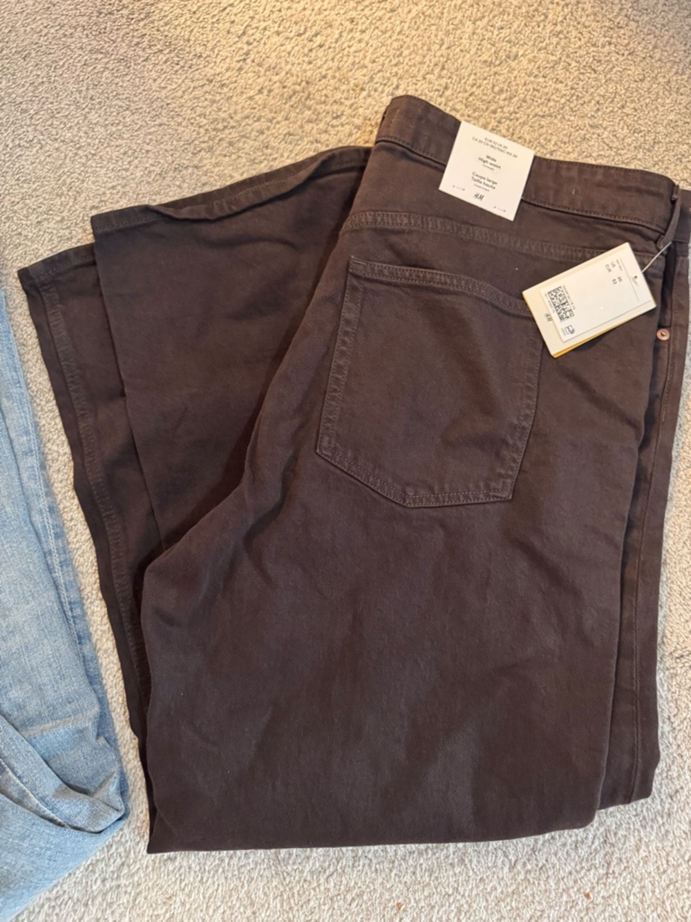 NWT Plus Size 20 H&M High-Waist Wide Straight Jeans in Dark Brown